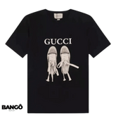 Camiseta GUСCІ Oversized Tênis Cadarço - Preta