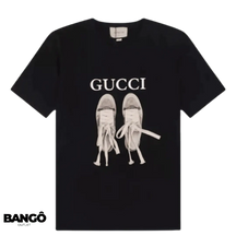 Camiseta GUСCІ Oversized Tênis Cadarço - Preta